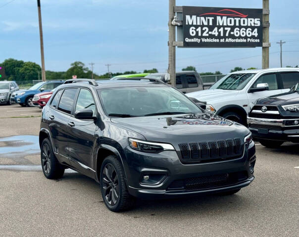 2019 Jeep Cherokee for sale at MINT MOTORS in Ramsey, MN