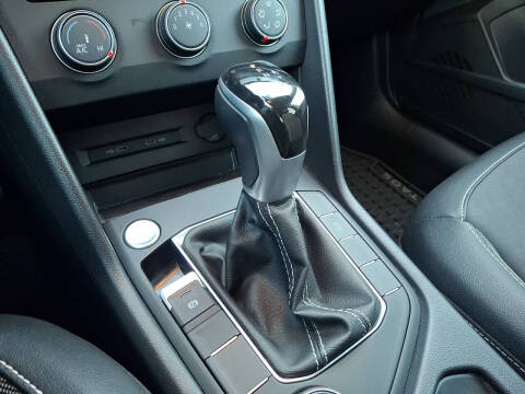 2022 Volkswagen Taos SE 4Motion