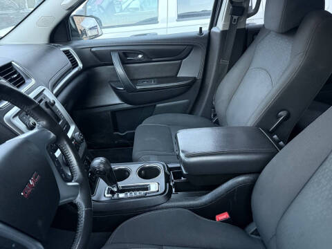 2016 GMC Acadia SLE-2