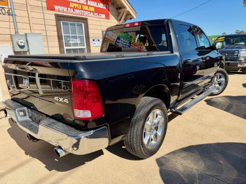 2017 RAM 1500 SLT