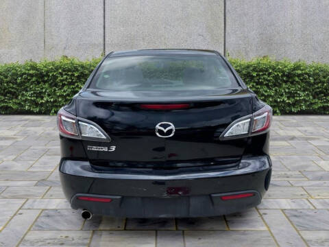 2011 Mazda MAZDA3 i Touring