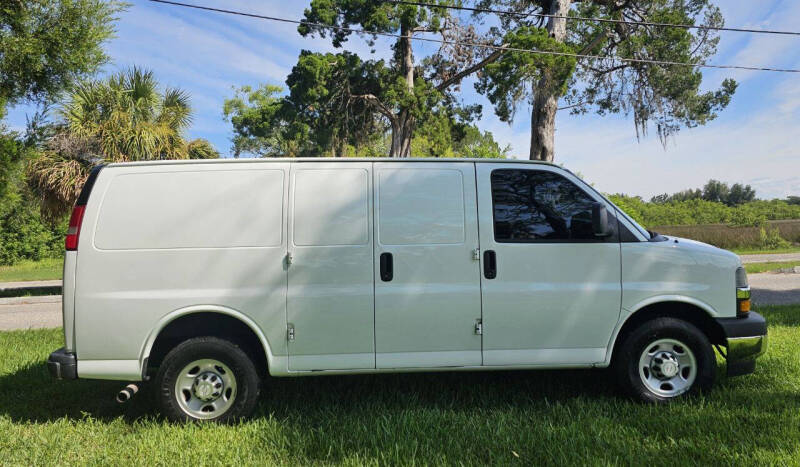2019 Chevrolet Express 2500