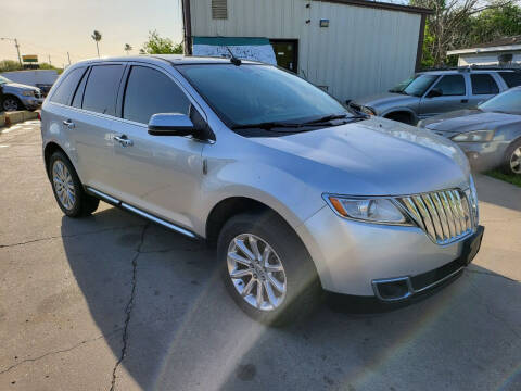 2012 Lincoln MKX for sale at MR B Motor Co in Brownsville TX