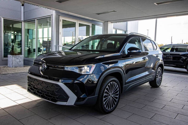 2025 Volkswagen Taos SE