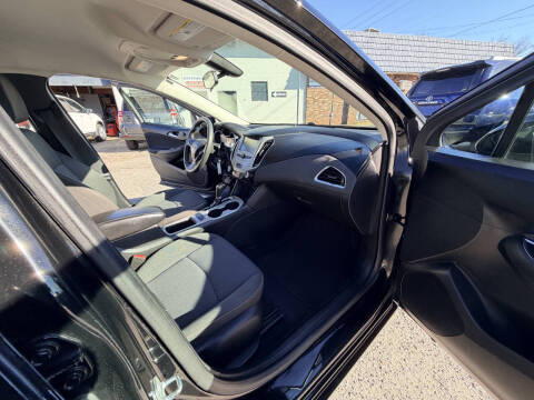 2018 Chevrolet Cruze LS Auto