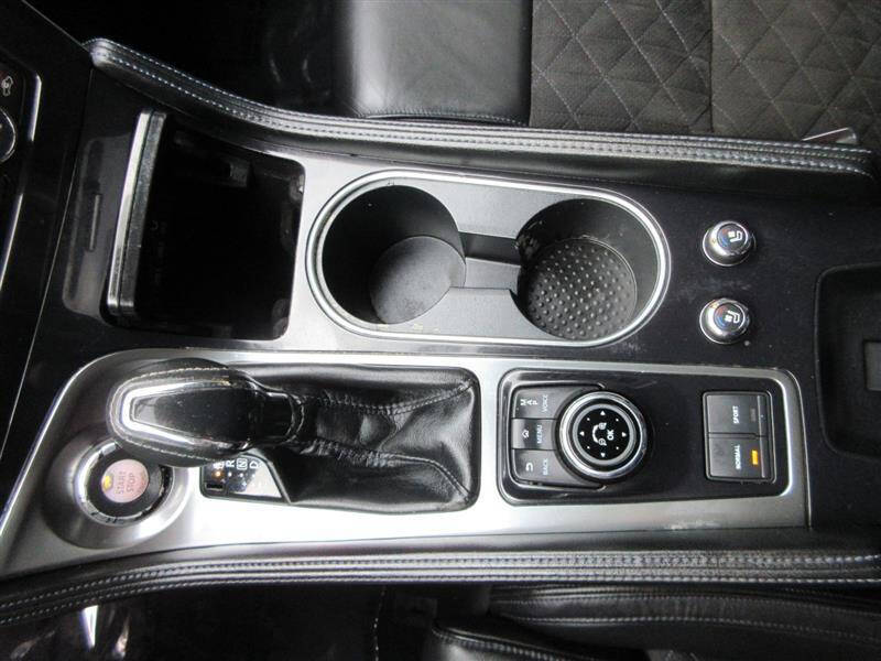 2017 Nissan Maxima 3.5 SR