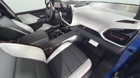 2025 Chevrolet Silverado EV RST