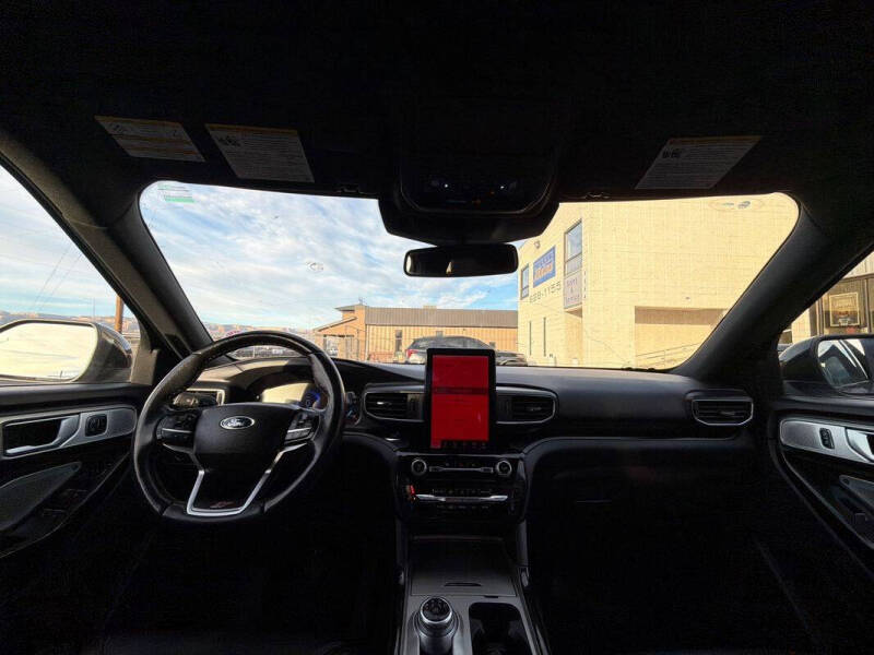 2023 Ford Explorer ST