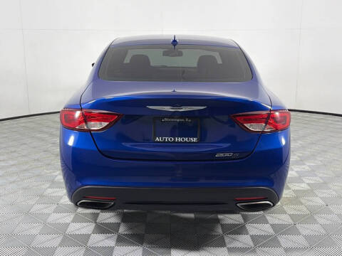 2015 Chrysler 200 S