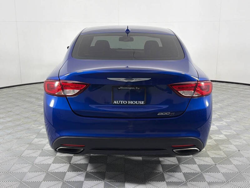 2015 Chrysler 200 S