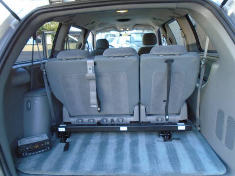 2005 Dodge Grand Caravan SE