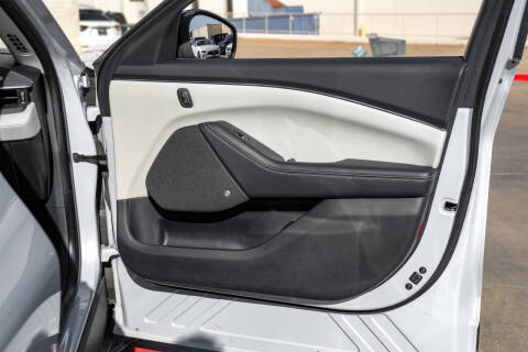 2022 Ford Mustang Mach-E Premium