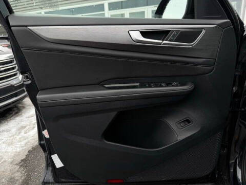 2025 Volkswagen Atlas Cross Sport SE 4Motion