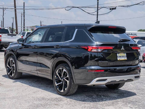2024 Mitsubishi Outlander