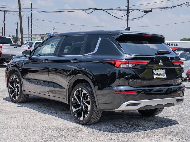 2024 Mitsubishi Outlander