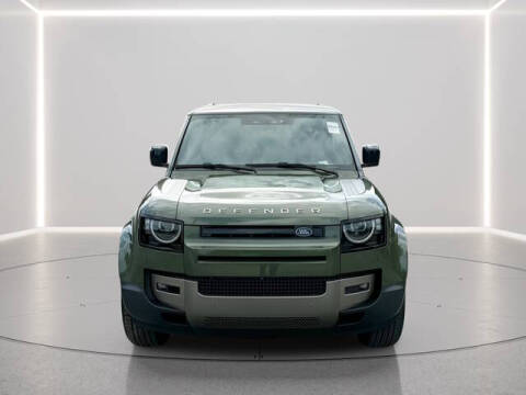 2026 Land Rover Defender 110 P300 S