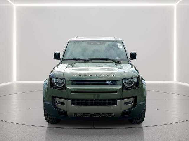 2026 Land Rover Defender 110 P300 S