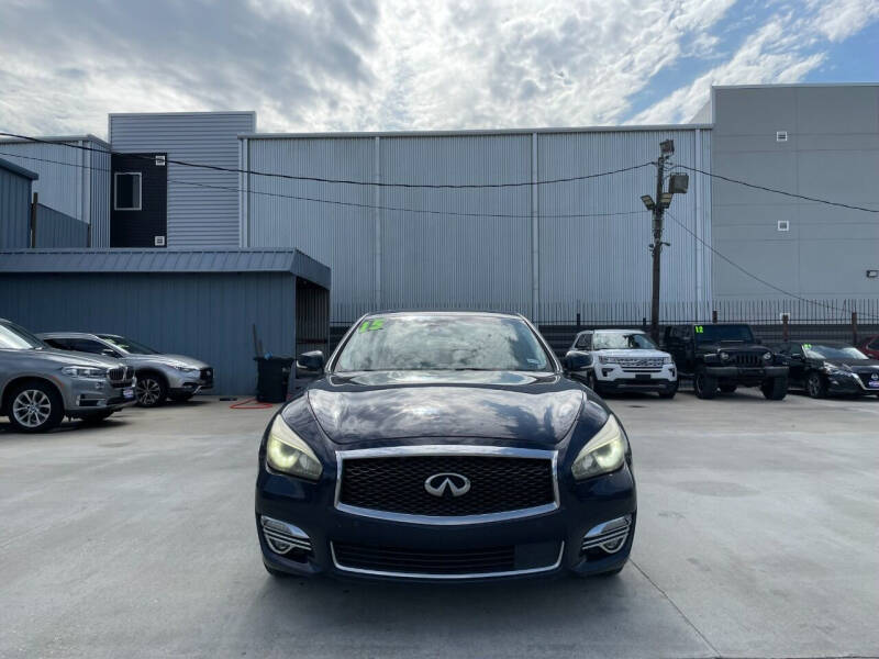 2015 Infiniti Q70L 3.7