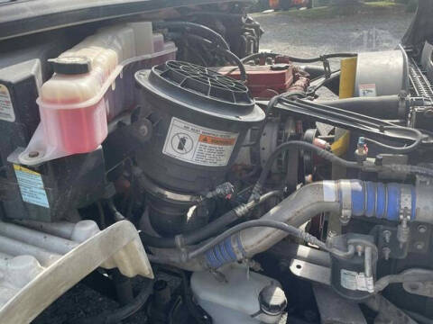 2014 Freightliner M2 106