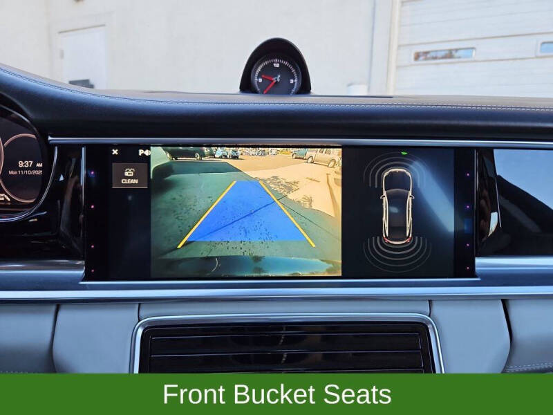 2018 Porsche Panamera