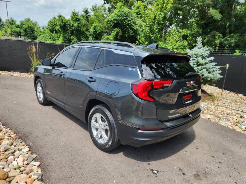 2020 GMC Terrain SLE