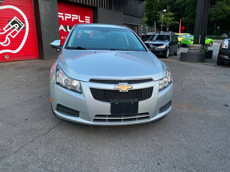 2012 Chevrolet Cruze for sale at Apple Auto Sales Inc in Camillus NY