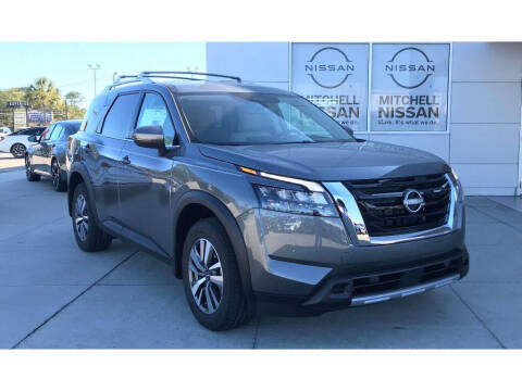 2025 Nissan Pathfinder SL