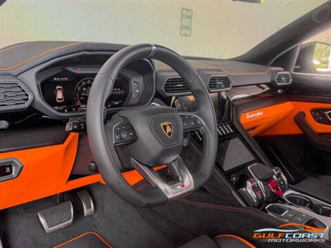 2024 Lamborghini Urus S