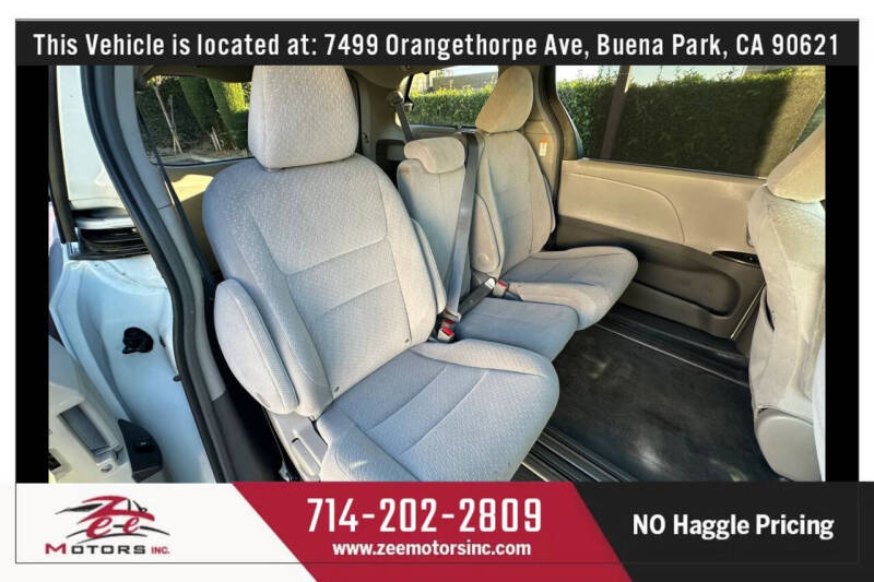 2017 Toyota Sienna