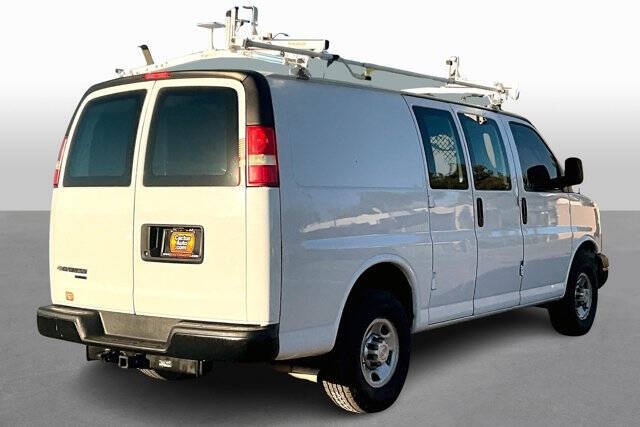2016 Chevrolet Express 2500