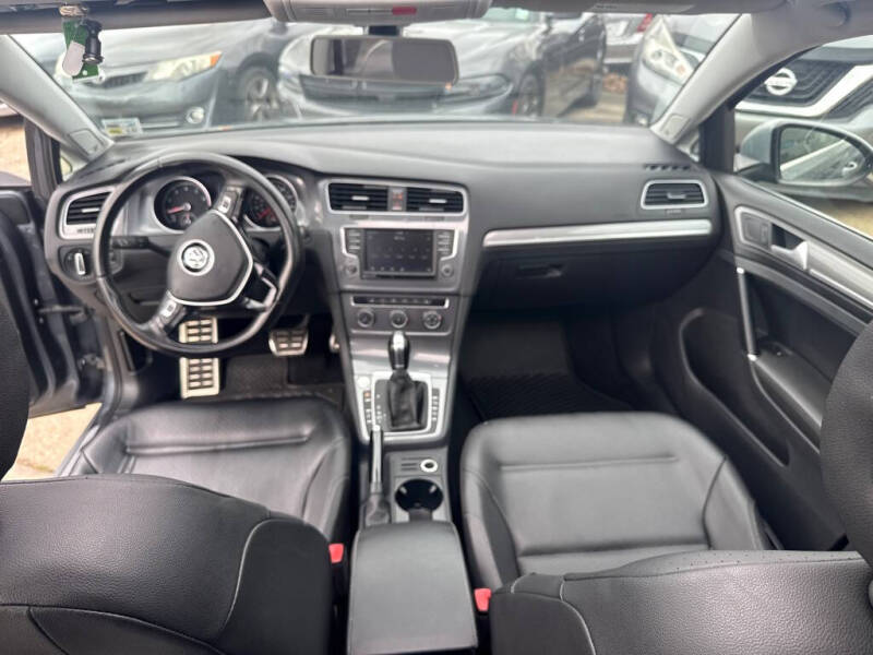 2017 Volkswagen Golf Alltrack