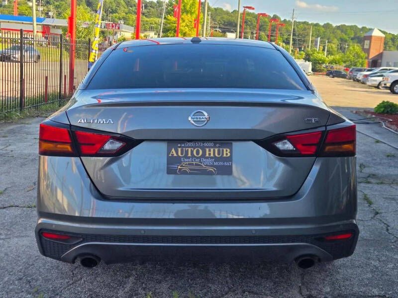 2022 Nissan Altima 2.5 SR