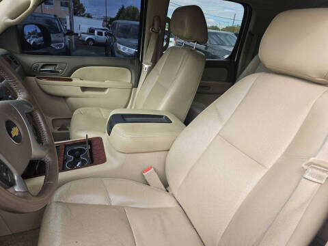 2013 Chevrolet Suburban LTZ