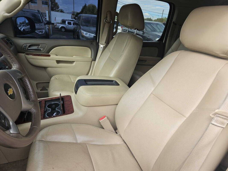 2013 Chevrolet Suburban LTZ