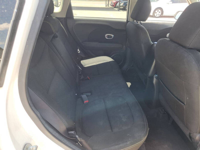 2014 Kia Soul +