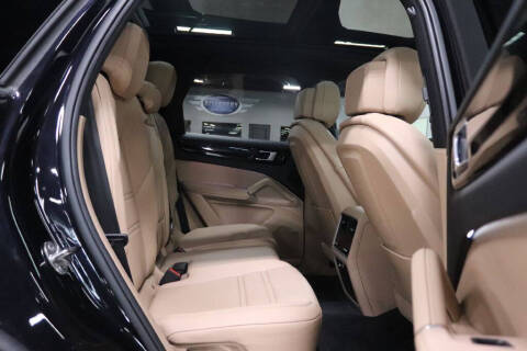 2020 Porsche Cayenne E-Hybrid