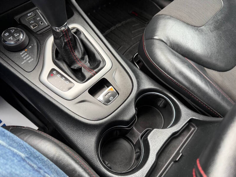 2016 Jeep Cherokee Trailhawk