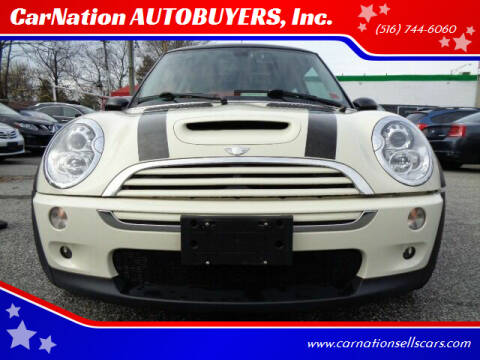 2006 MINI Cooper for sale at CarNation AUTOBUYERS Inc. in Rockville Centre NY