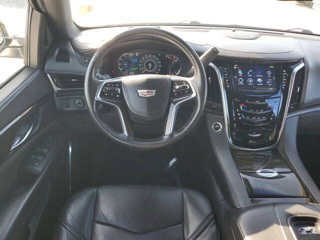 2017 Cadillac Escalade ESV Platinum