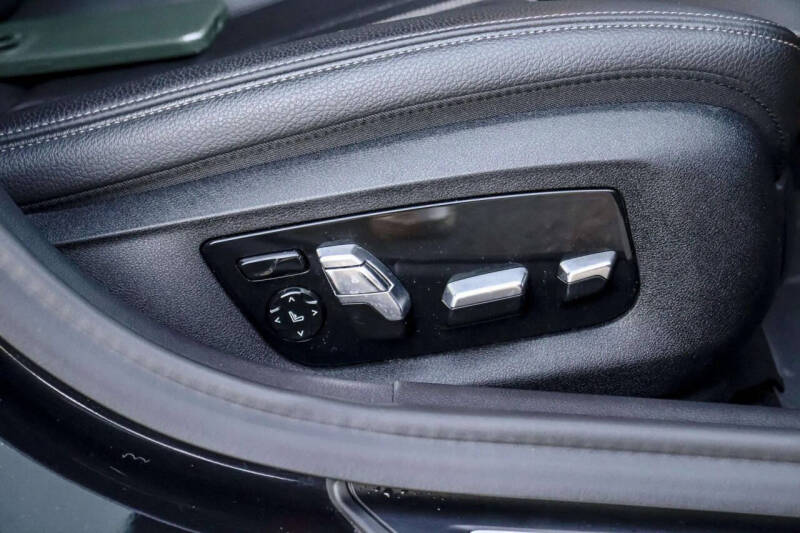 2021 BMW 5 Series M550i xDrive