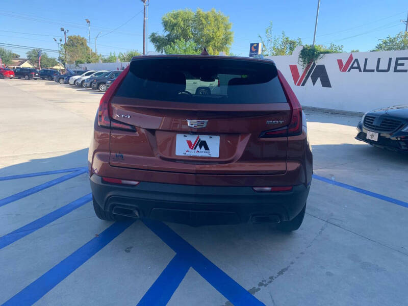 2019 Cadillac XT4 Luxury