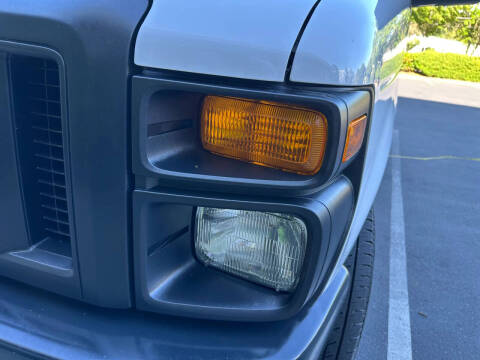 2011 Ford E-Series E-150
