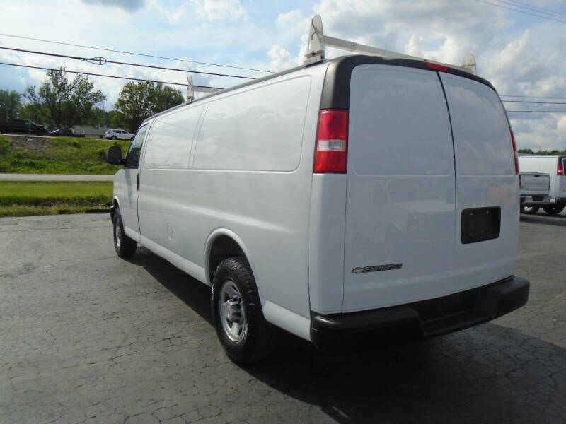 2019 Chevrolet Express 2500