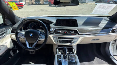 2016 BMW 7 Series 740i
