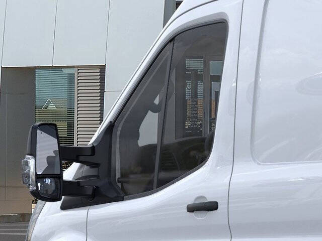 2025 Ford Transit 250