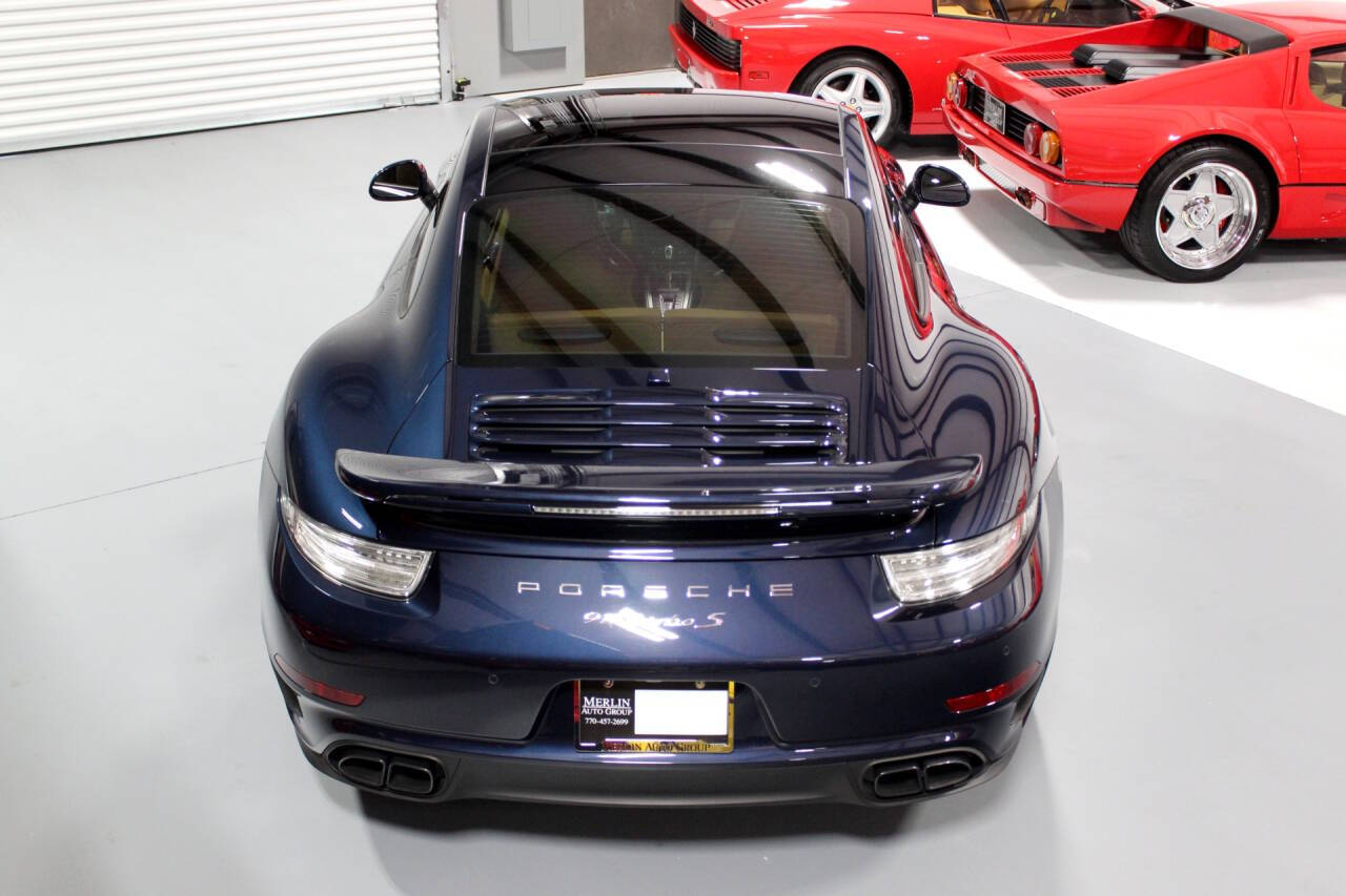 2015 Porsche 911 46