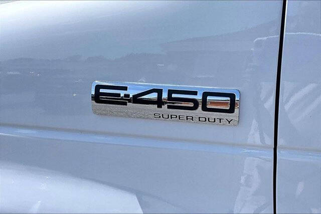 2027 Ford E-Series