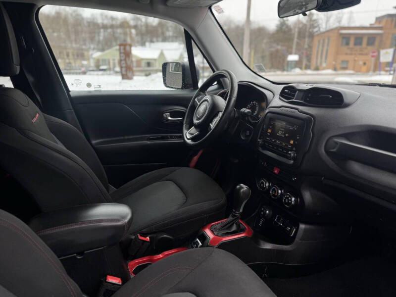 2016 Jeep Renegade Trailhawk