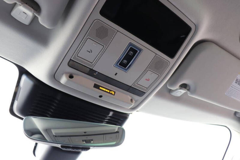 2023 Land Rover Range Rover Evoque P250 SE