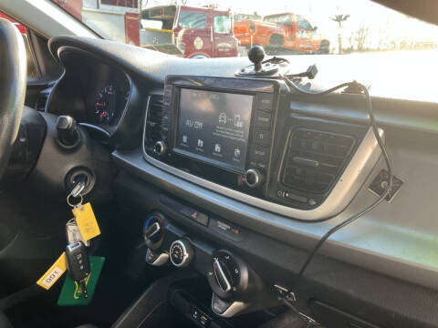 2019 Kia Rio 5-Door S